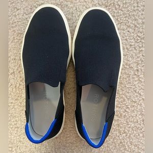 Black Rothy’s slip on sneakers